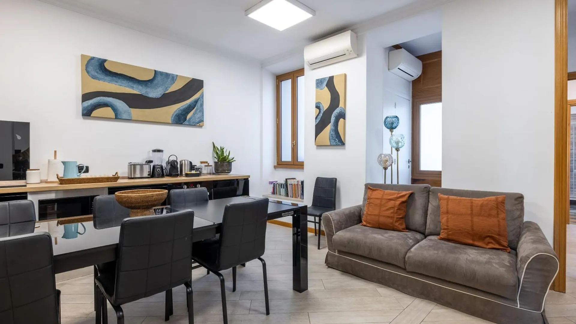Quattro Fontane 2P - B&D Apartments Rome 0*,  Italy