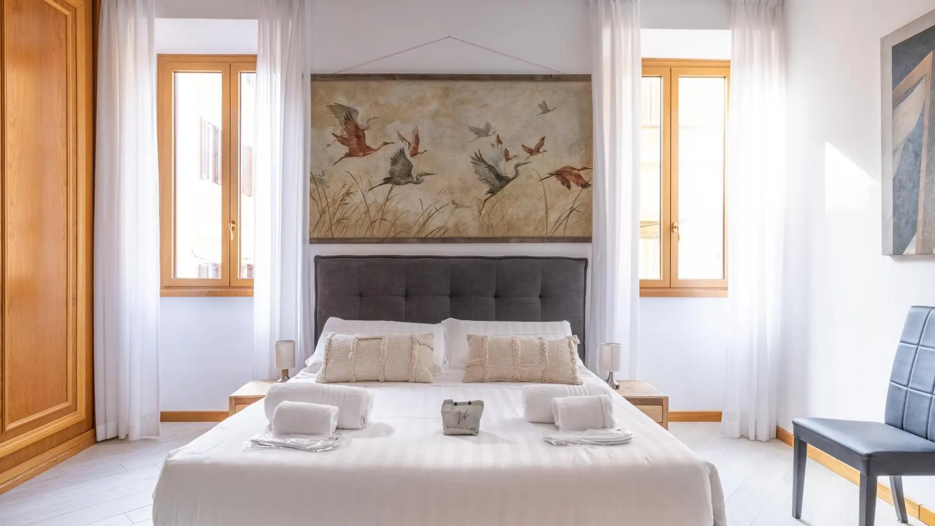 Quattro Fontane 2P - B&D Apartments Rome Italy